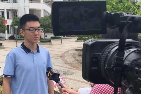 為什么楊晨煜能考730分,楊晨煜的父親是誰(shuí)