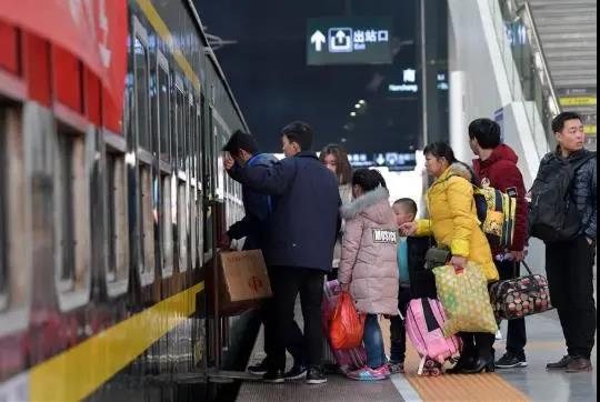 2022年春運(yùn)什么時候開始,春運(yùn)車票什么時候開始預(yù)售