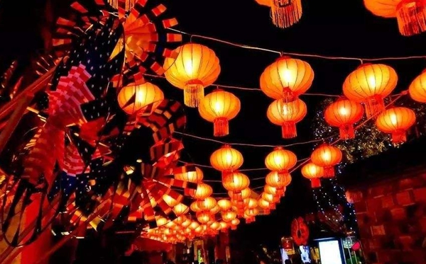 元宵節(jié)祝福語十個字精選,10個字及以上的元宵節(jié)祝福語