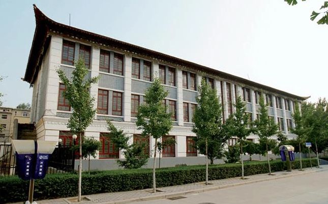 河南省實(shí)驗(yàn)中學(xué)地址在哪里_位于哪個(gè)區(qū)？